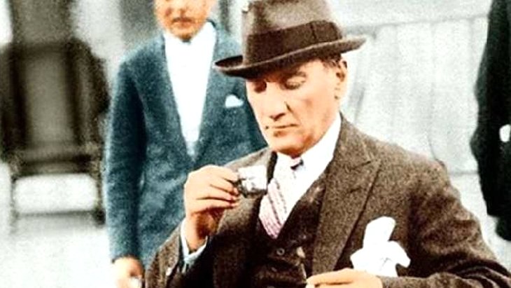 Atatürk’ün kullandığı fincan altlığı kayıp