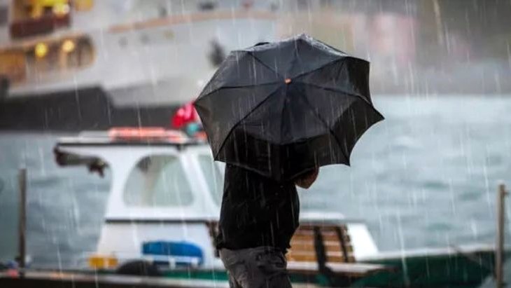 İstanbullular özen Şemsiyenizi almadan çıkmayın 47 kent düşüncesince zerrin ve turuncu alarm