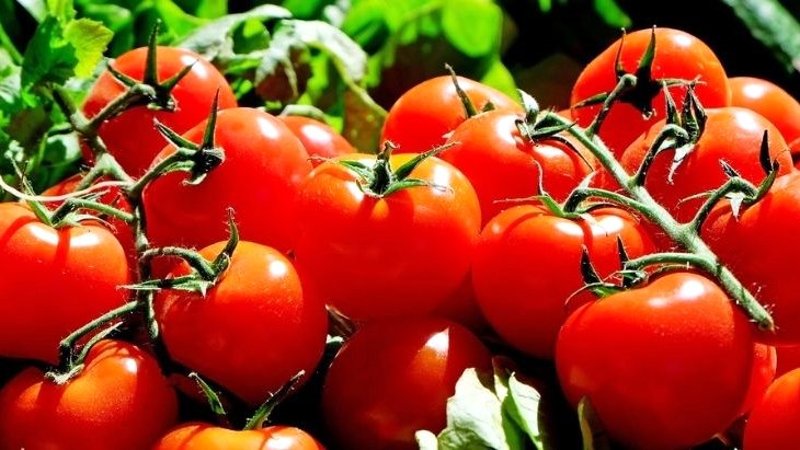 Duyanlar domates gibi kızardı Sebze fiyatlarındaki artış yüzde 100’ü geçti
