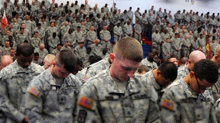Koronavirüs aşısı sıfır askerler Amerika ordusundan ihraç edilecek