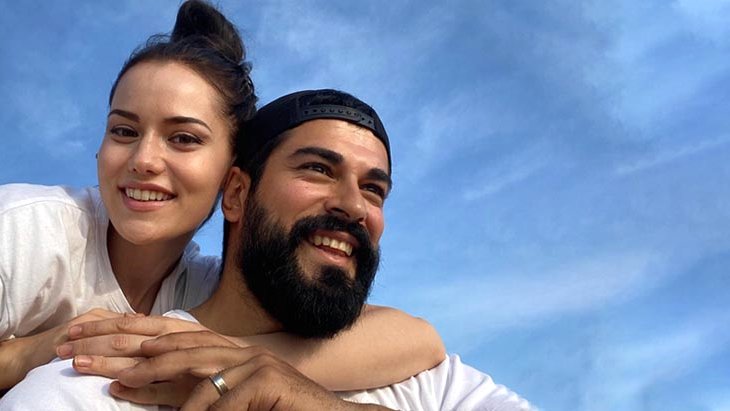 Fahriye Evcen ve Burak Özçivit reklam ücretlerine zam yaptı Yıllık 10 milyon TL