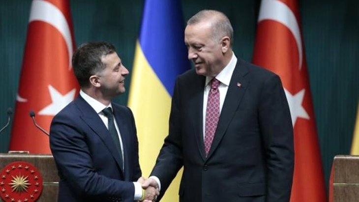 Son Dakika Ukrayna Savunma Bakanı: Doğu Ukrayna barış görüşmelerinin Türkiye’de yapılmasına hazırız