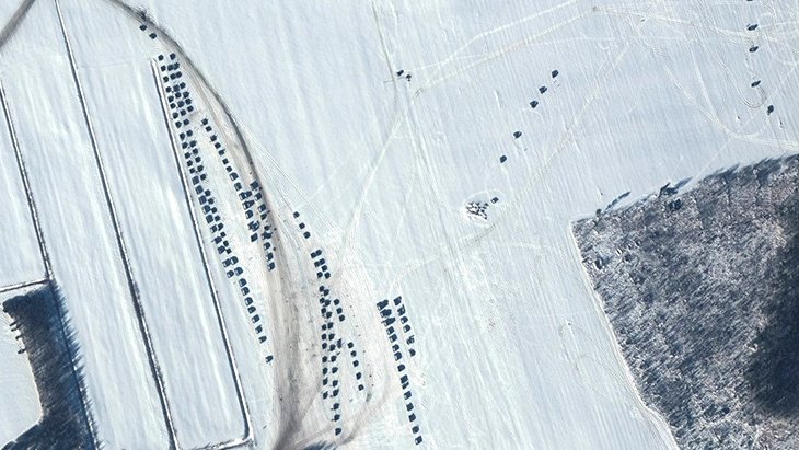 Rusya askeri birlikleri bölgeye yığdı Ukrayna - Belarus sınırındaki hareketlilik uydudan görüntülendi