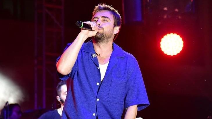 9. kez burun ameliyatı olacak olan Murat Dalkılıç tüm konserlerini iptal etti