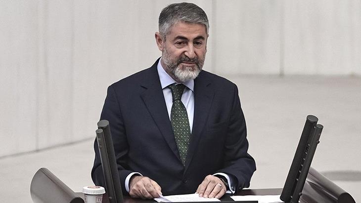 Mardin'de Öğretmen, Boğazına Madeni Para Kaçan Öğrenciyi Kurtardı. TBMM'de olmadığı halde Nureddin Nebati'nin yerine yoklama pusulası verildiği ortaya çıktı, Meclis kapandı