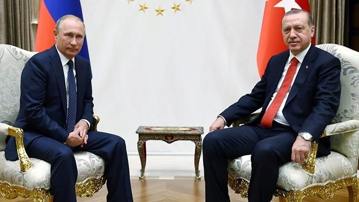 Erdoğan, Putin’i tebrik etti ve Ukrayna’da müzakere masasına dönülmesi çağrısı yaptı