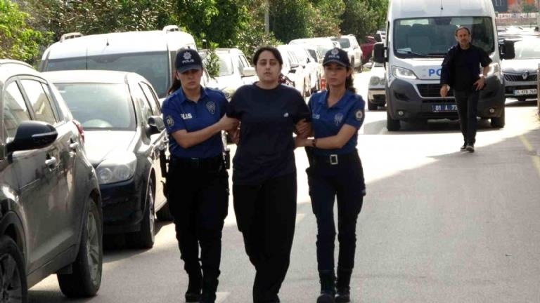 Adana’da Furkan Nesli Derneği’nde 2 kadını bıçaklayan kadın tutuklandı