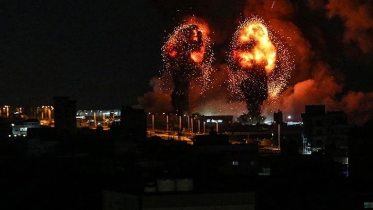 İsrail yalnızca İran’ı vurmamış Gece yarısı Irak ve Suriye’de de patlama sesleri duyuldu