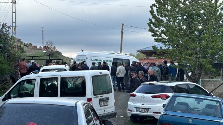 Kastamonu’da Köy Muhtarı Tartıştığı Kişi Tarafından Silahla Vurularak Öldürüldü