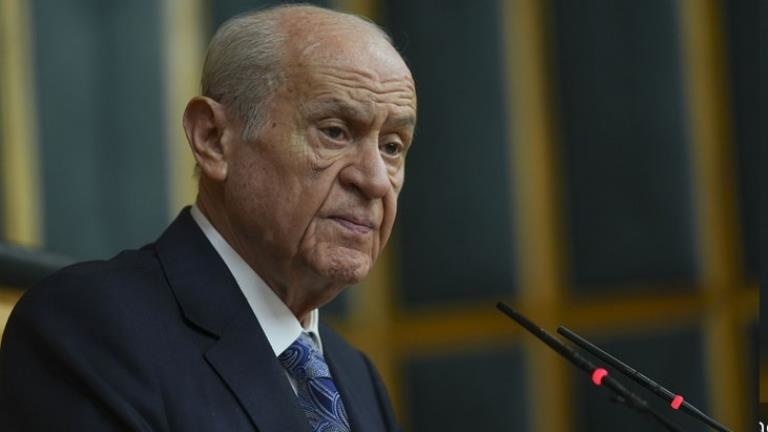 Bahçeli, Şimşek’e destek verdi ve eleştirilerin kendisine yönelik olmadığını açıkladı