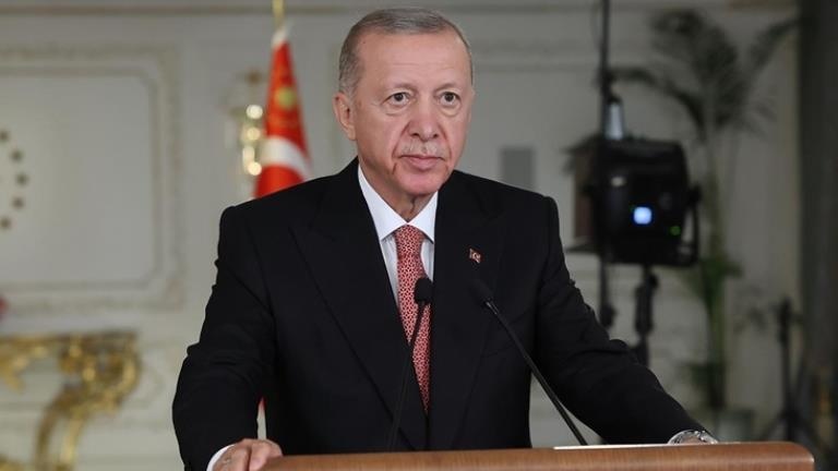 Cumhurbaşkanı Erdoğan: Taksim Meydanı mitinge uygun değil, muhalefet 1 Mayıs’a gölge düşürmeye çalışıyor.