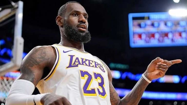 Yok artık LeBron Yıldız basketbolcu, Lakers’tan servet kazanacak