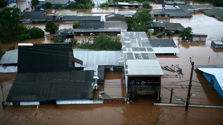 Brezilya’da sel felaketinde hayatını kaybedenlerin sayısı 56’ya yükseldi