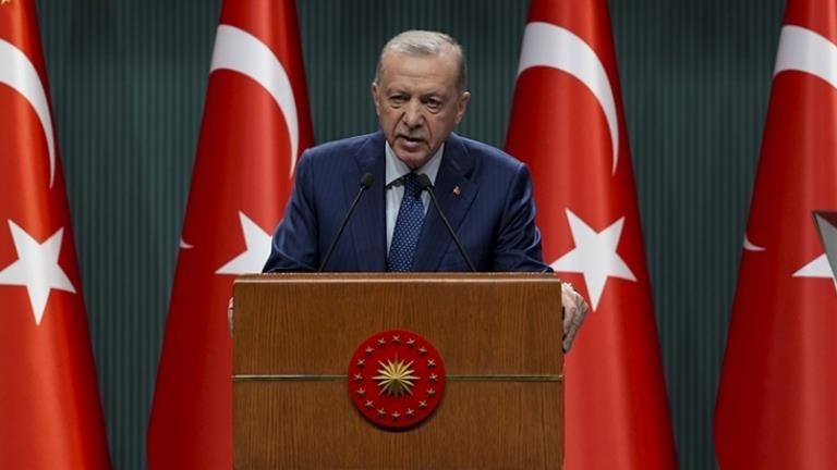 Erdoğan'dan ''öğretmen ataması'' açıklaması: Branş dağılımı ve başvuru takvimi yarın paylaşılacak