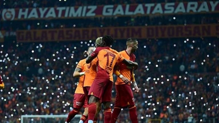 Fenerbahçe ile Konyaspor Berabere Kaldı, Galatasaray Şampiyonluk Yarışında Öne Geçti