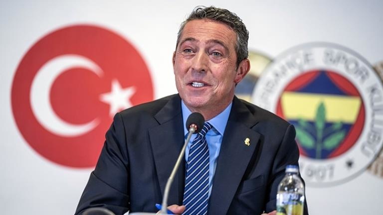 Fenerbahçe Başkanı Ali Koç, bir dönem daha aday olacak.