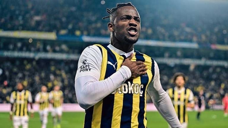 Michy Batshuayi, Fenerbahçe’de kariyer sezonunu yaşıyor