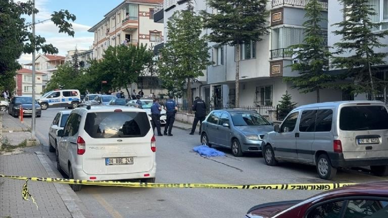 Ankara’da arsa sahibi ile müteahhidin kavgasında silahlar konuştu: 1 ölü, 1 yaralı