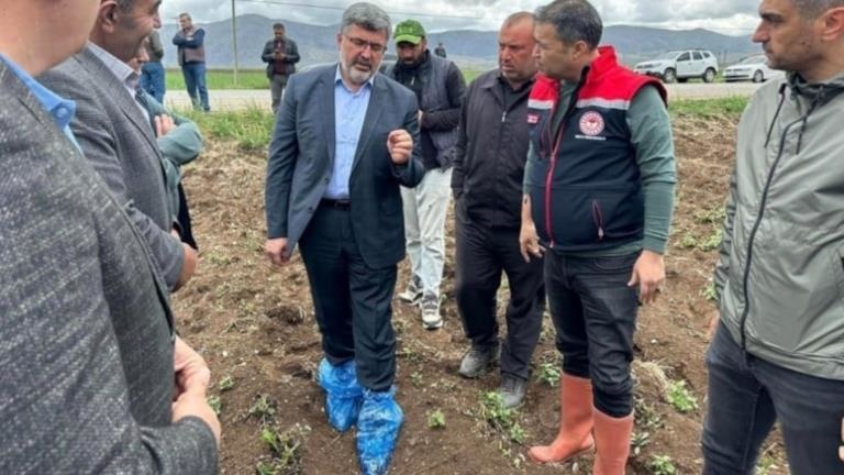 AK Parti Milletvekili Ali Özkaya, don olayını yerinde inceledi