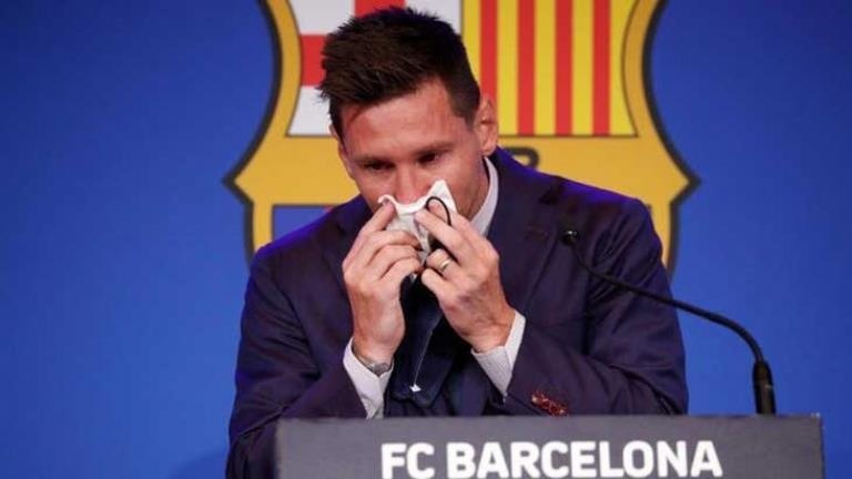 Lionel Messi’nin Barcelona’ya transfer olmak için imzaladığı peçete, 890 bin euroya satıldı
