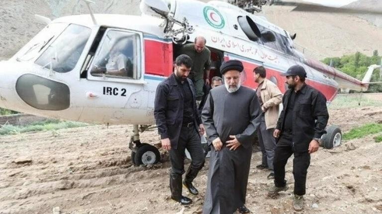 Umutlar azalıyor İran Cumhurbaşkanı Reisi’nin helikopteri kaza geçirdi