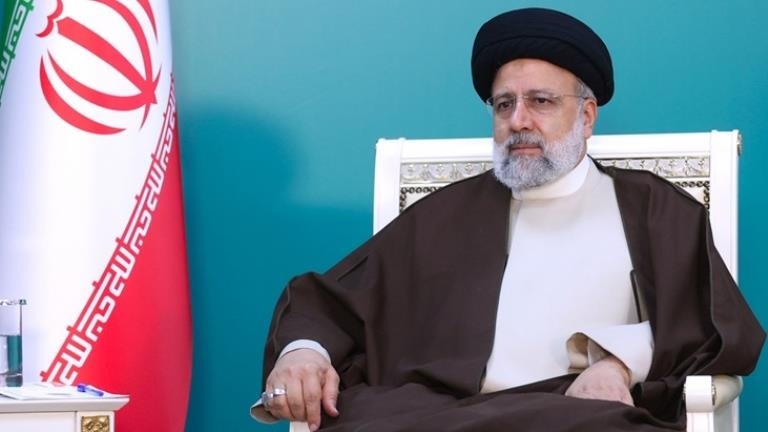 Helikopteri düşen İran Cumhurbaşkanı Reisi'nin Instagram hesabından ''Benim için dua edin'' paylaşımı
