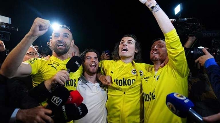 Fenerbahçeli Mert Hakan Yandaş’ın 5 maçlık cezası 4 maça indi