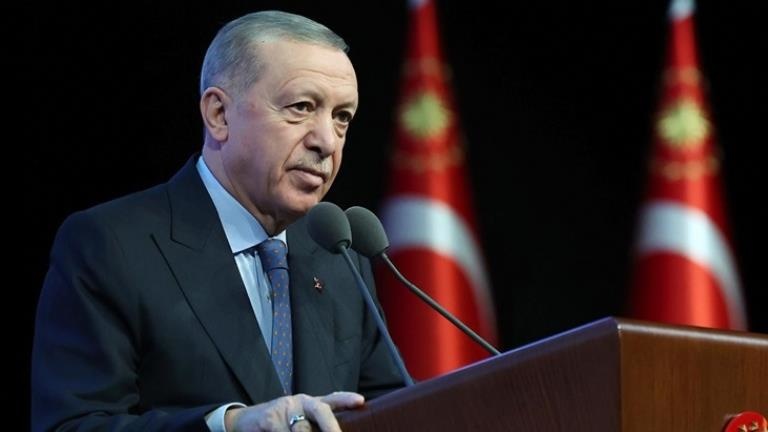 Cumhurbaşkanı Erdoğan, Süper Lig şampiyonu Galatasaray’ı tebrik etti