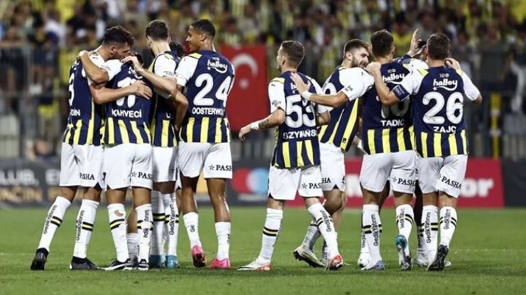 İstanbulspor'u 6-0 yenen Fenerbahçe, ligi 2. bitirdi
