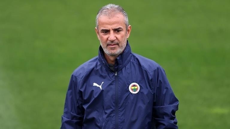Fenerbahçe teknik direktör İsmail Kartal ile yollarını resmen ayırdı