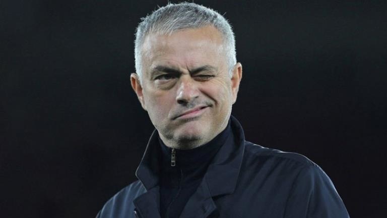 Jose Mourinho, Fenerbahçe ile 2 yıllık sözleşme imzaladı