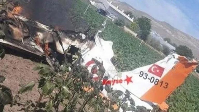 Kayseri'de eğitim uçağı düştü, mürettebattan haber alınamıyor