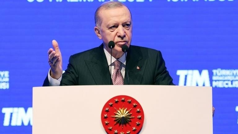 Cumhurbaşkanı Erdoğan’dan ihracatçılara müjde: Döviz bozdurma zorunluluğu 40’tan 30’a indi