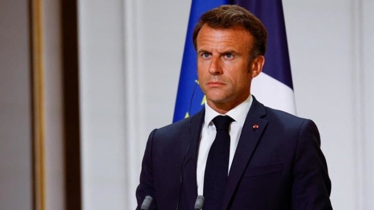 Fransa Cumhurbaşkanı Emmanuel Macron, Meclis’i feshederek erken seçim çağrısı yaptı.