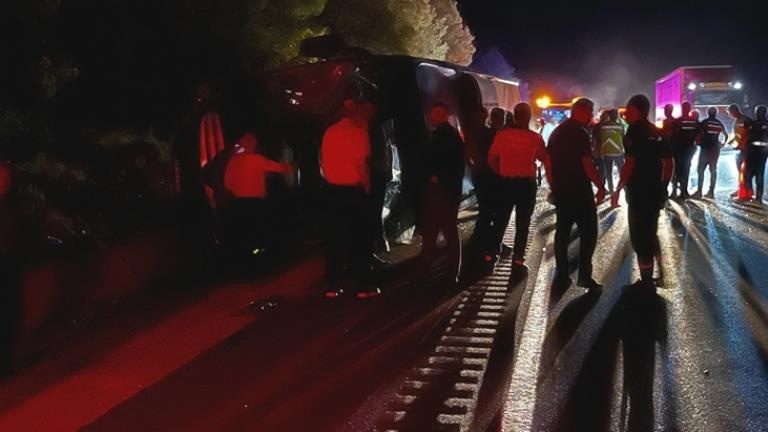 Kastamonu’da yolcu otobüsü devrildi 10 yaralı