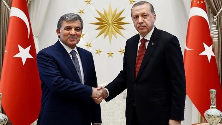 Bomba iddia Abdullah Gül, Erdoğan’ı bizzat arayıp “başkanlık“ planını anlatmış