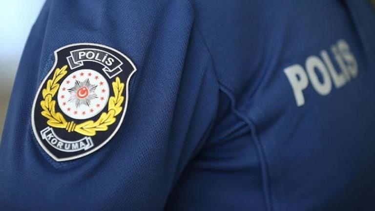 Sancaktepe’de Polis Memuru Silahla İntihar Etti