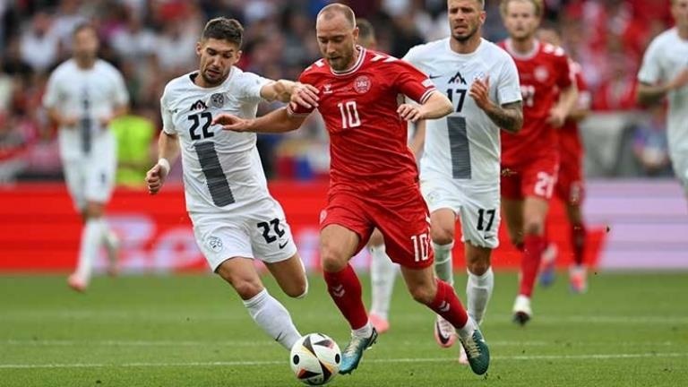 Slovenya ile Danimarka 1-1 berabere kaldı