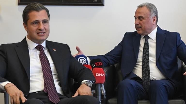 Siyasi Partilerde Bayramlaşma Ziyareti... Deniz Yücel: “Türkiye Büyük Millet Meclisi’nin Geçmişteki İşlevini Ne Yazık Ki Kaybettiğini Görüyoruz“