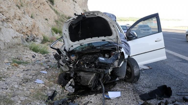 AK Parti Aydınlar Belde Belediye Başkanı Karamercan trafik kazasında yaşamını yitirdi