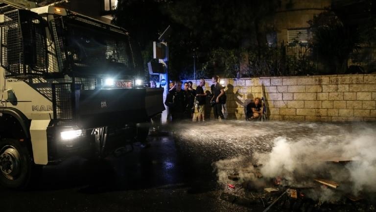 Batı Kudüs’teki Netanyahu karşıtı gösteriden kareler Sert müdahale anbean görüntülendi
